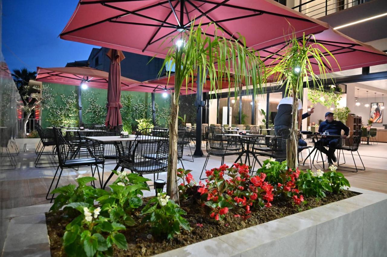 Hotel Vino Durrës 外观 照片